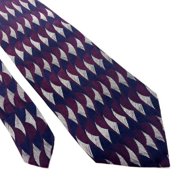 Ferrell Reed‎ Silk Tie Red Blue Geometric England Wide - Picture 1 of 7